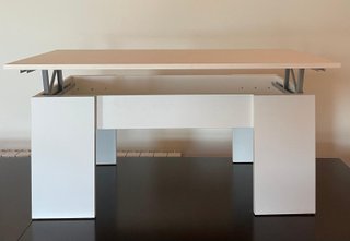 Mesa elevable blanca