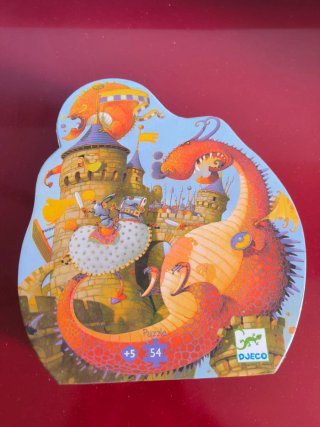 Puzzle Djeco Valiente y el Dragón 54 piezas