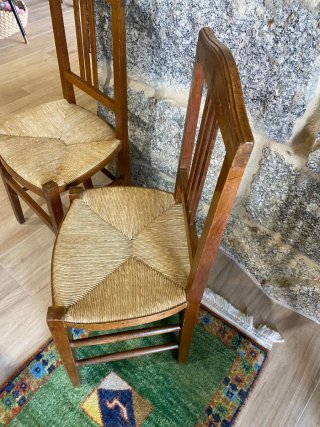 4 Sillas de Madera y Enea