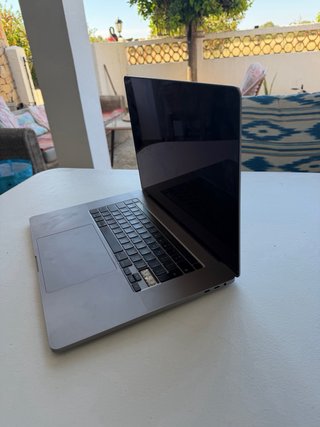 MacBook Pro 16'' 2019 Argento