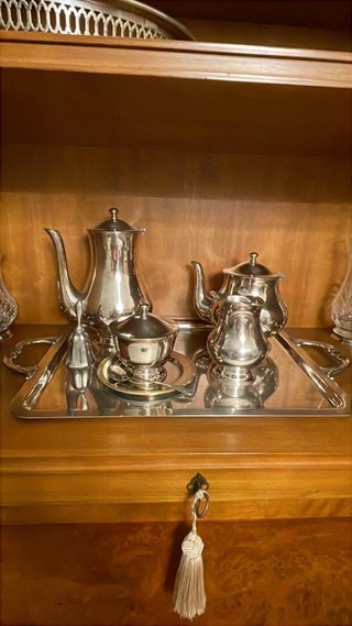 Juego de té y café Meneses bañado en plata