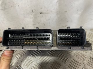 CENTRALITA MOTOR UCE TOYOTA VERSO (AUR2/ZGR2) 896610F332