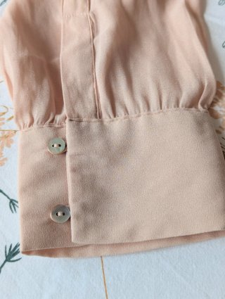 Blusa de gasa  talla 46 como nueva