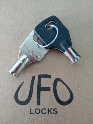 Meroni UFO 3 Doble Candado Portón seguridad furgón