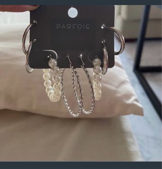 4 pares de aros Parfois plateados