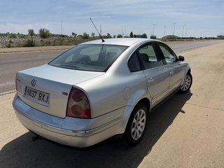 Volkswagen Passat 1.9TDI 130 caballos 6Velocidades