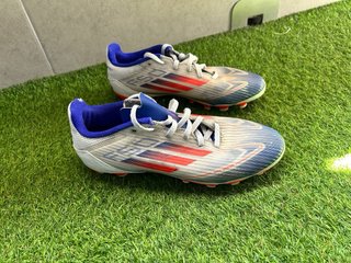 Botas de fútbol Adidas Talla X