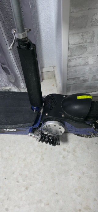 Patinete eléctrico Taycool con asiento