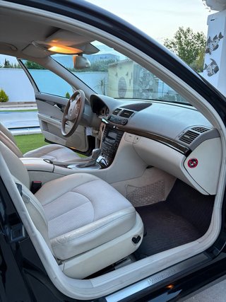 Mercedes-Benz Clase E 2004