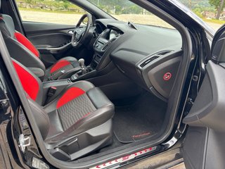 Ford Focus st 2017