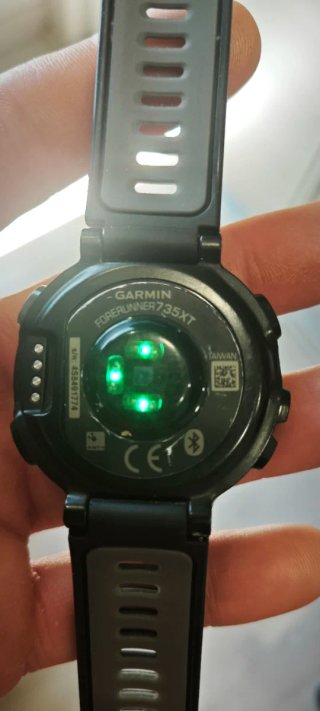 Garmin Forerunner 735XT Negro