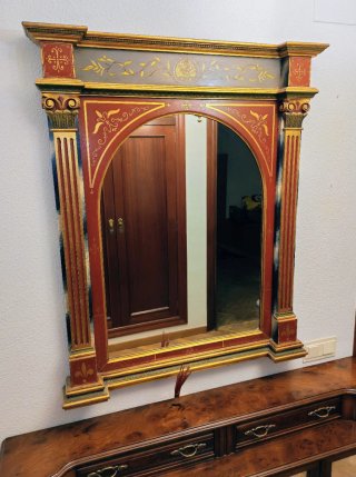 Mobile ingresso in legno e vetro