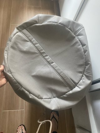 Puff Pera HAPPERS Gris Piel Sintética