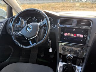 Volkswagen Golf Advance 1.6 TDI 2017