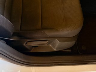 Volkswagen Golf Advance 1.6 TDI 2017