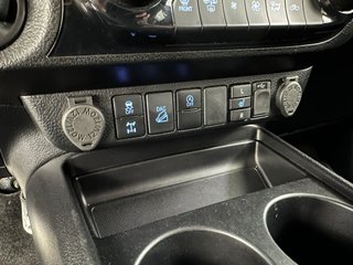 Toyota Hilux 2.8 D-4D 204CV C.Dobl GR Sport AT HVO100