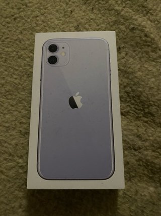iPhone 11 lilla