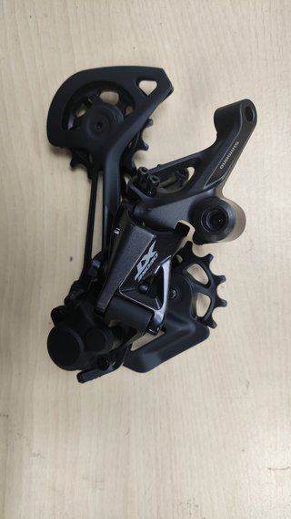 Cambio Shimano XT M8100 12v SGS Negro