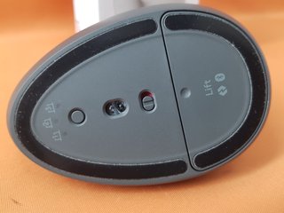 Logitech Lift Ratón Ergonómico Vertical Gris