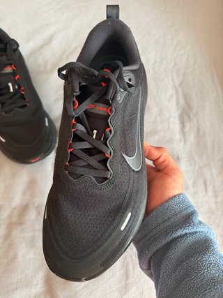 Nike Vomero Plus Zapatillas Running Negras Rojas