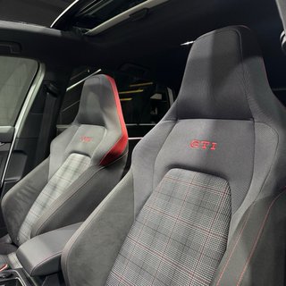 Volkswagen Golf 8.5 GTI 2.0 TSI 265cv DSG 2025