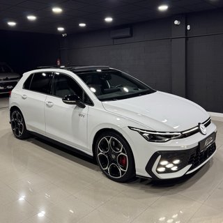 Volkswagen Golf 8.5 GTI 2.0 TSI 265cv DSG 2025