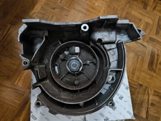Bomba de agua Piaggio X8 125 para reparar