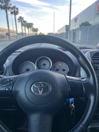 Toyota RAV4 2005