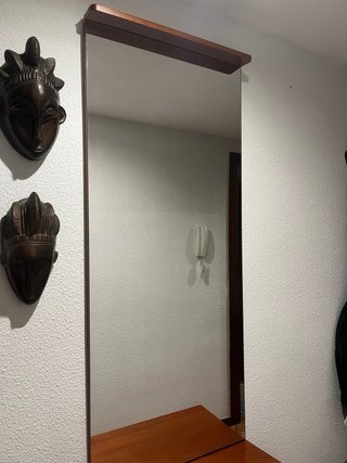 Mueble recibidor de madera