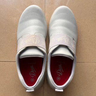 Zuecos Dian Blancos Talla 42