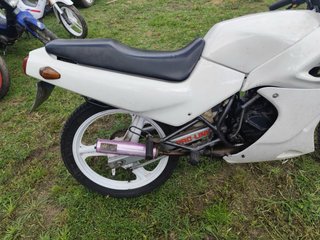 Honda NSR 74cc Blanca