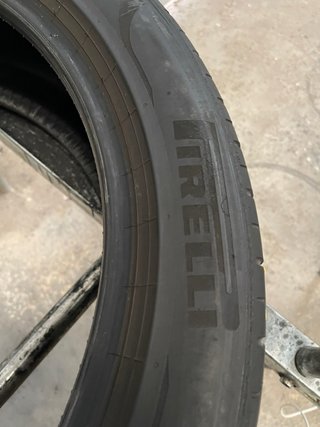 2x Neumáticos Pirelli Pzero PZ4 245/45 R20 103W