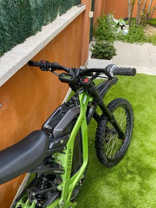 Surron Light Bee X 2022