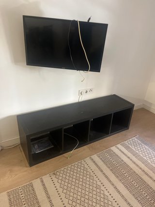 Mueble TV o Estantería Negra