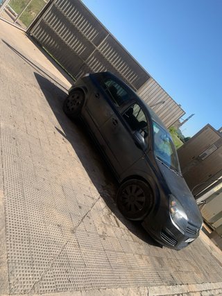 Opel Astra 2004