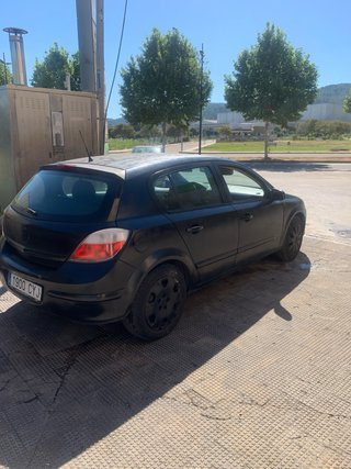 Opel Astra 2004
