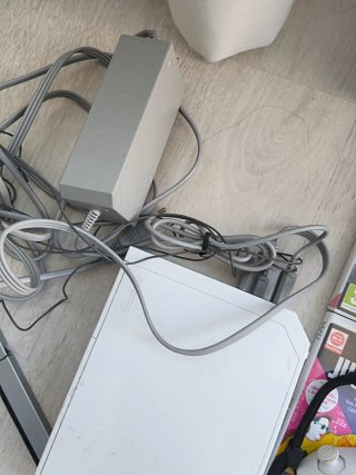 Consola Wii Blanca + 4 Juegos
