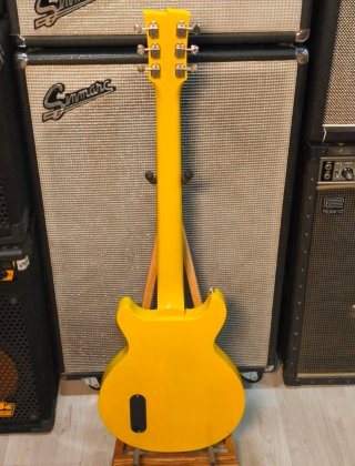 Pardo Jr '58 TV Yellow Guitarra