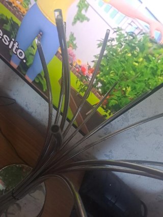 Lámpara de mesa IKEA moderna