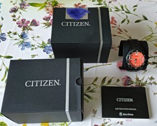 Orologio Citizen Eco-Drive Uomo Arancione