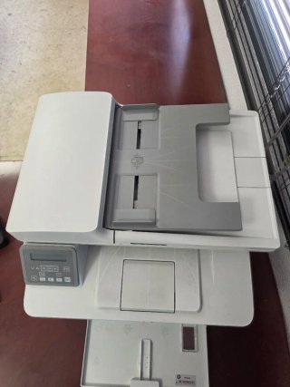 Impresora HP LaserJet Pro MFP M148dw