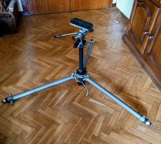 Tripode profesional GITZO con rótula R4.