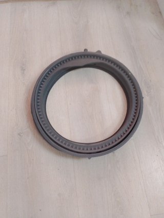 Goma escotilla lavadora Haier 49126304