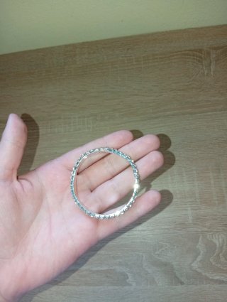 Pulsera de cristal brillante plateada