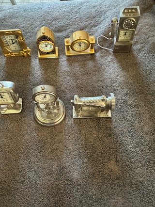 Colección de 11 Relojes Decorativos
