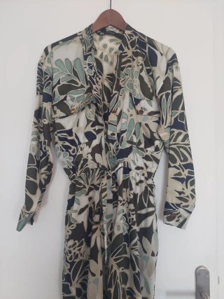 Mono Zara flores verde talla XS