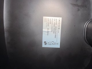 Freidora de aire IKOHS negra