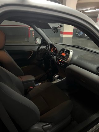 Toyota RAV4 2002