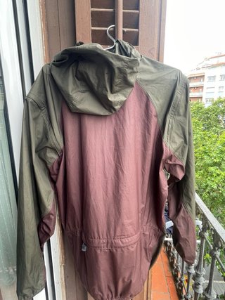 Chaqueta Nike ACG Rompevientos Khaki