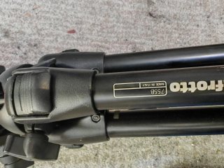 Manfrotto 501HDV FLUID HEAD + 755B Trípode